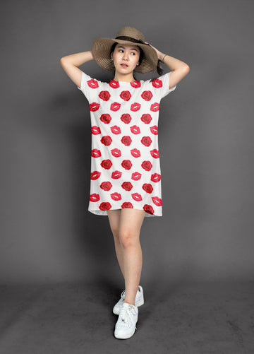 Ziddi Prints Lips & Roses All-Over Printed Night T-Shirt – Passionate Comfort for Every Night