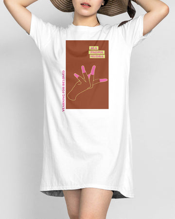 Ziddi Prints - The Alapadma Mudra: Yearning for Beloved Night T-Shirt